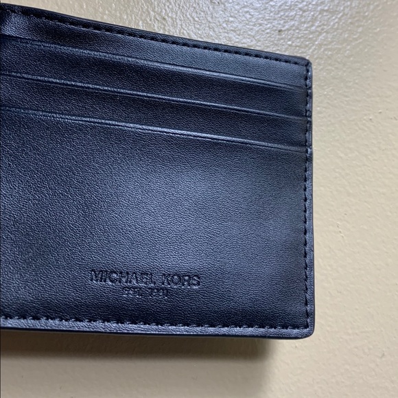 Michael Kors Jet Wallet